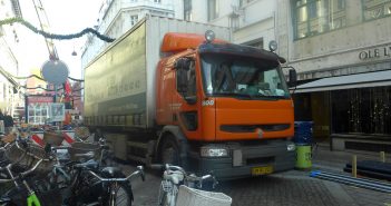 Trafik-by-lastbil-cykler_we.jpg