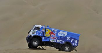 Dakar-Rally-Kamaz-2_web.jpg