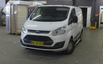 Ford-Transit-15-Europcar_we.jpg