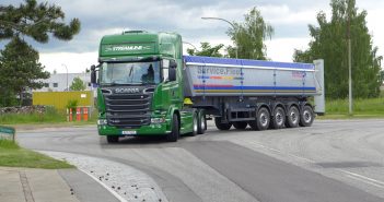 Scania-R520-V8-test11_web.jpg
