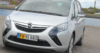 Opel-Zafira-Van_web-2.jpg